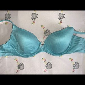 Victoria’s Secret 34C Bra